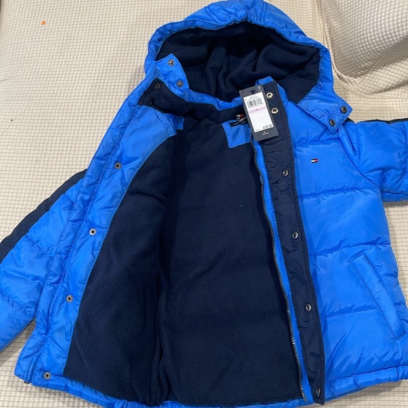 NWT Tommy Hilfiger boys winter jacket - Picture 4 of 4